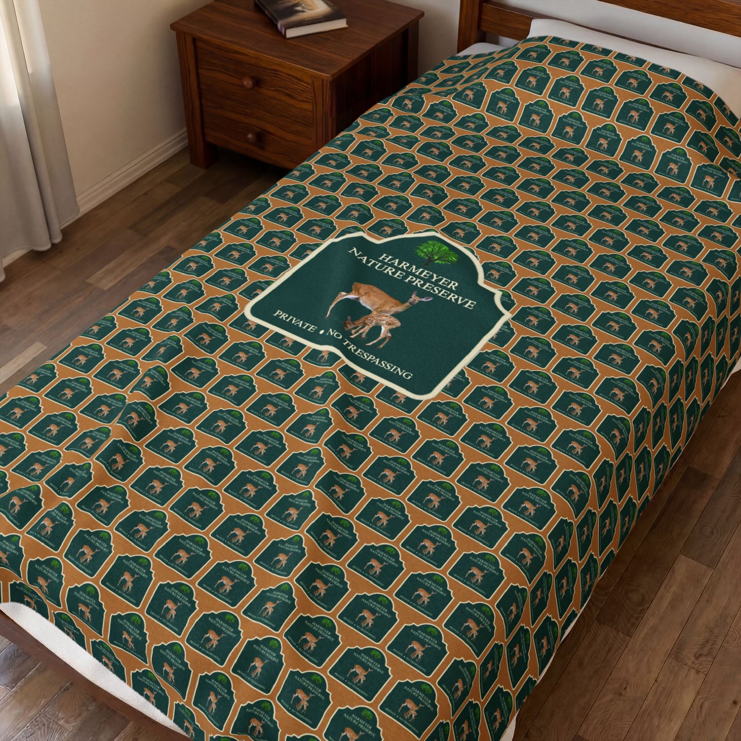 Harmeyer Nature Preserve Emblem Velveteen Plush Blanket