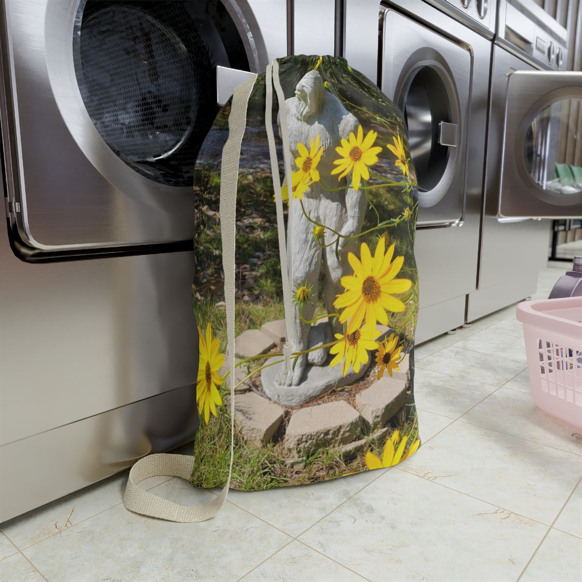 Garden Bigfoot Laundry Bag